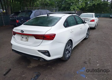 2020 Kia Forte Lxs из США, поврежденный, VIN 3KPF24AD7LE172261